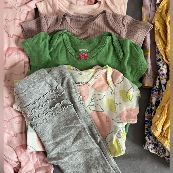 3 Month Assorted Baby Clothing Bundle - Picture 3 of 5
